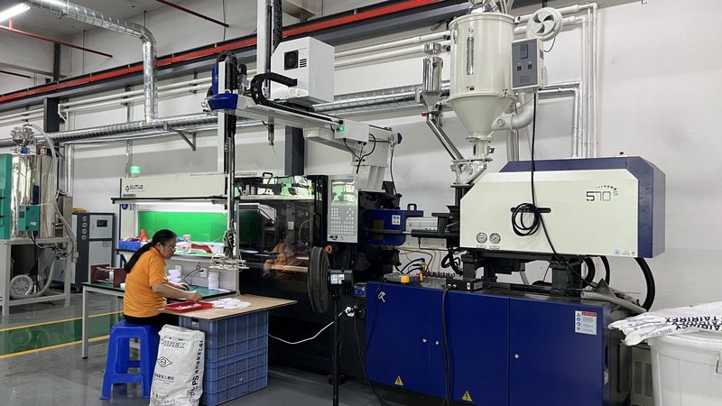 级进模加工：揭秘高效多工序模具加工流程
