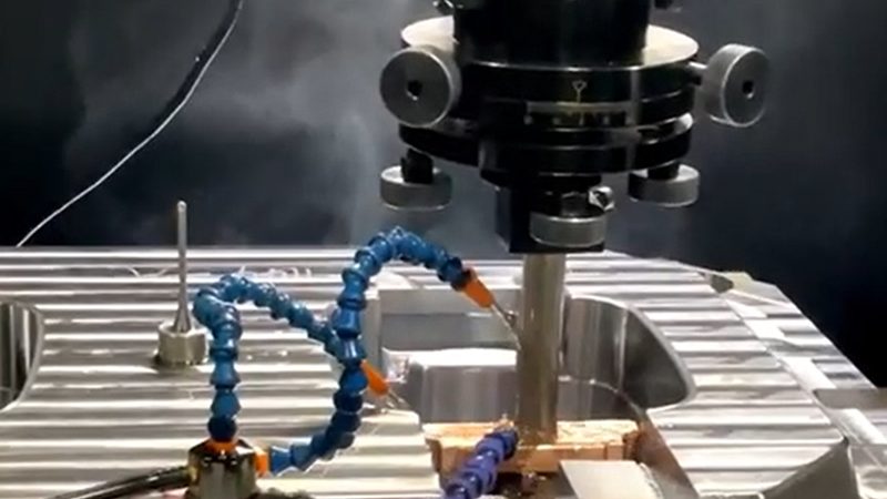 食品级塑胶模具加工：品质与安全的双重保障