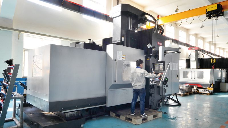 高速模具加工设备：价格背后的技术考量